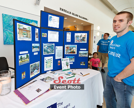 ECSingoff_2012_03_11_7D_022
