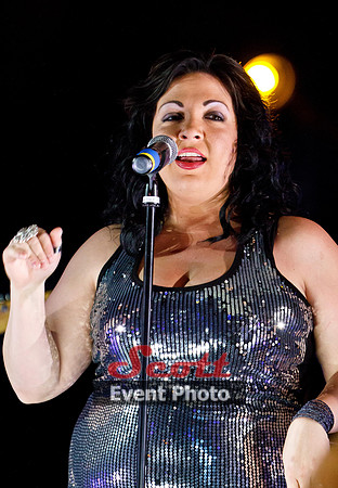 ECSingoff_2012_03_11_7D_895