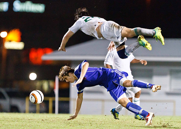 MSoccervsFWB_2011_11_22_428