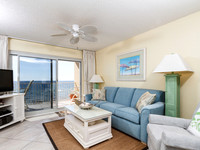 VRBO_4x3_full res_Gardner_SL604_2015_11_12_026
