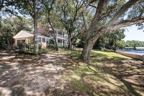 1413 Bayshore Dr_Exterior_2018_08_07_045