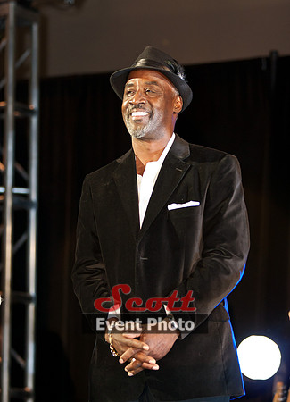 ECSingoff_2012_03_11_40D_073