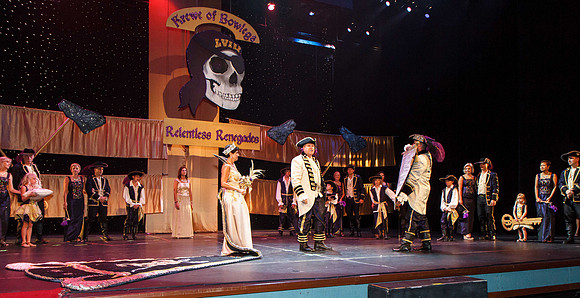 Bowlegs Coronation_2012_06_09__407