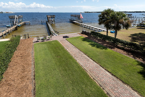911 Beachview Dr_2018_10_02_192