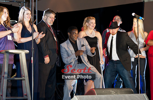 ECSingoff_2012_03_11_40D_105