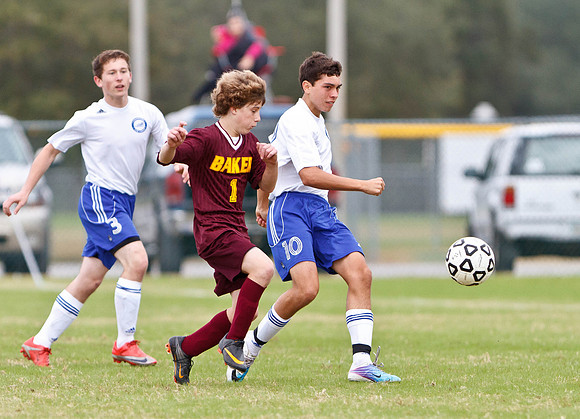 MSoccervsBaker_2011_11_19_182