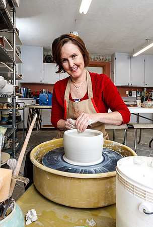 Lessie_Pottery_7D_056