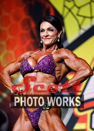 2024 MC_NS_IFBB_Stage_1092