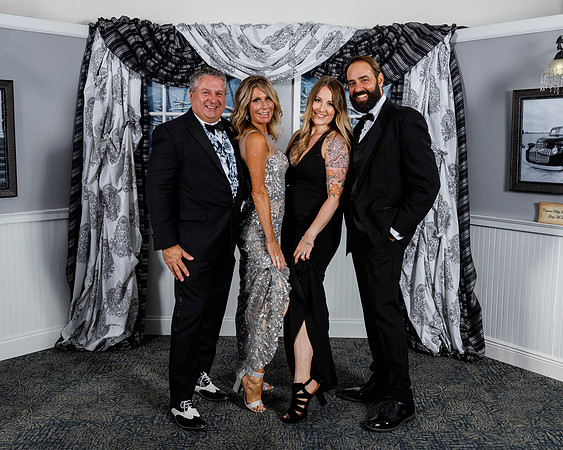 Bowlegs Masq Ball_2021_12_04_271
