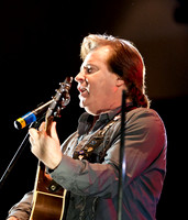 ECSingoff_2012_03_11_40D_035
