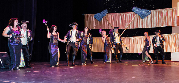 Bowlegs Coronation_2012_06_09__242