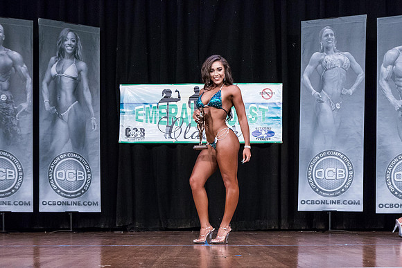 Bikini_2018_ECC_NS_70D_191