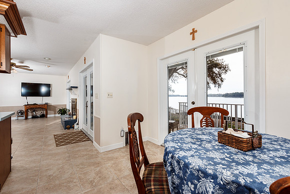 1413 Bayshore_2017_01_16_036