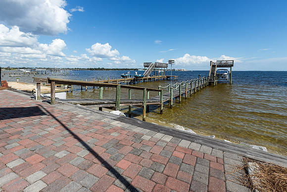 911 Beachview Dr_2018_10_02_237