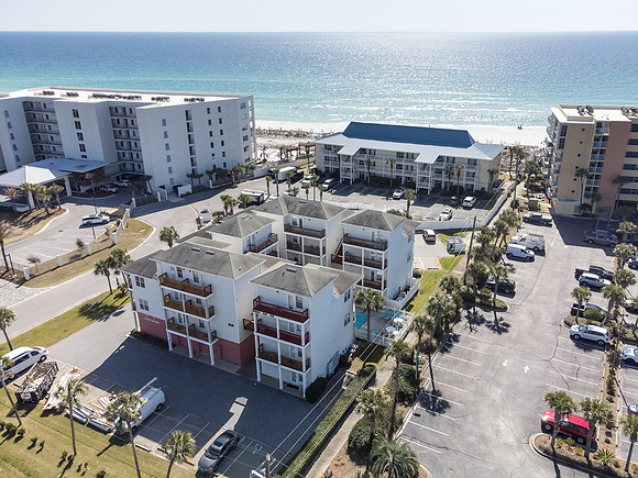 Sunset Cottages_Amenities_drone_2023_02_06_005