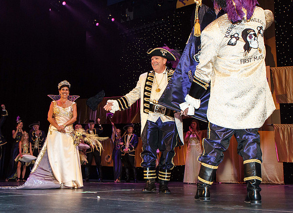 Bowlegs Coronation_2012_06_09__397