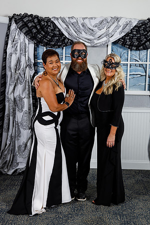 Bowlegs Masq Ball_2021_12_04_215
