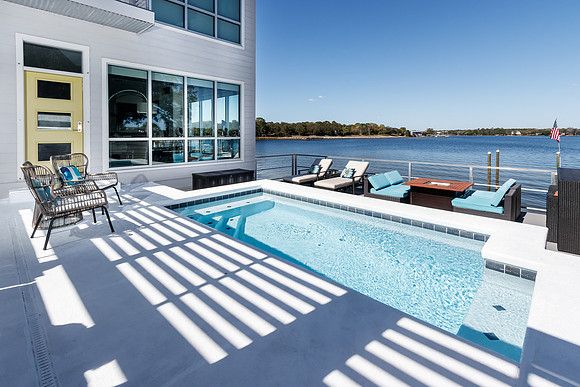 250 S Bayshore Dr_2019_03_28_0041