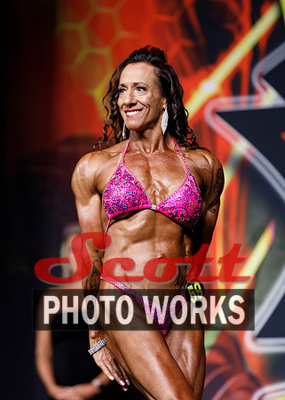 2024 MC_NS_IFBB_Stage_1389