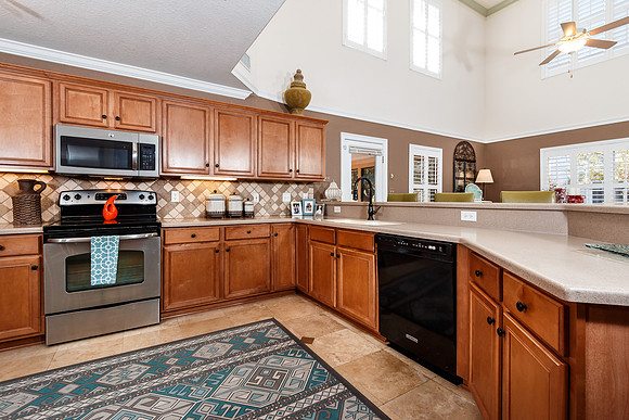 332 Tequesta Dr_2017_11_28_061