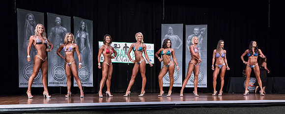 Bikini_2018_ECC_NS_70D_185
