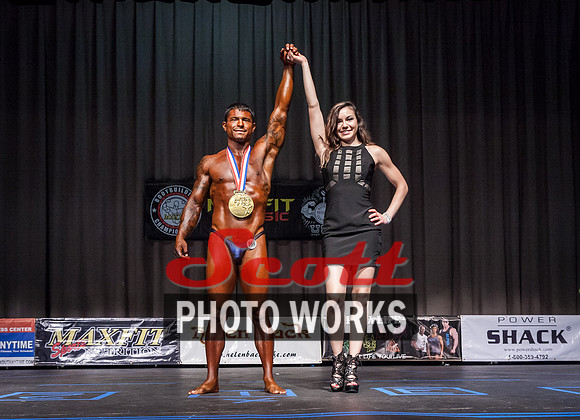 MFC2015_Night_40D_2211