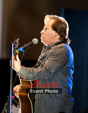 ECSingoff_2012_03_11_40D_032