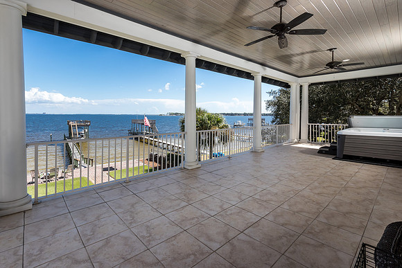 911 Beachview Dr_2018_10_02_191