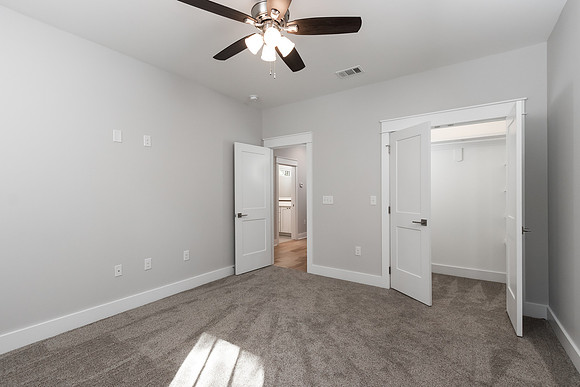 1231 Elderflower Dr_Jeri_2018_11_17_173