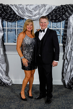 Bowlegs Masq Ball_2021_12_04_501