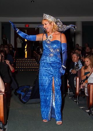 Bowlegs Coronation_2012_06_09__027