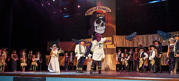 Bowlegs Coronation_2012_06_09__406