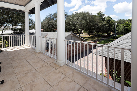 911 Beachview Dr_2018_10_02_105