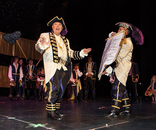 Bowlegs Coronation_2012_06_09__393