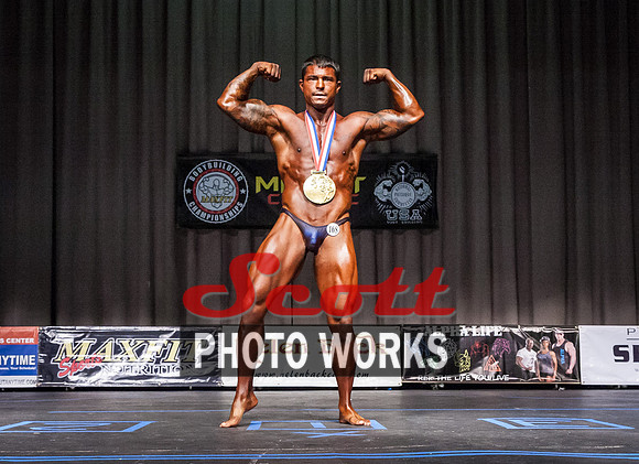 MFC2015_Night_40D_2208