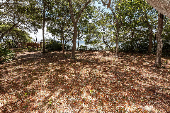 Park_902 Lake Dr_2017_05_22_009