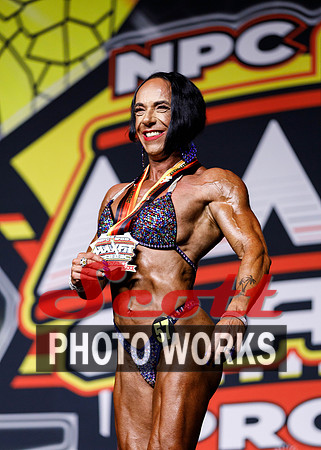 2024 MC_NS_IFBB_Stage_1379