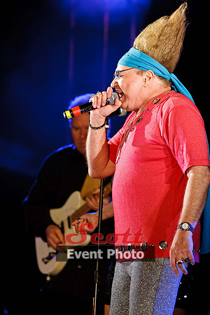 ECSingoff_2012_03_11_7D_957