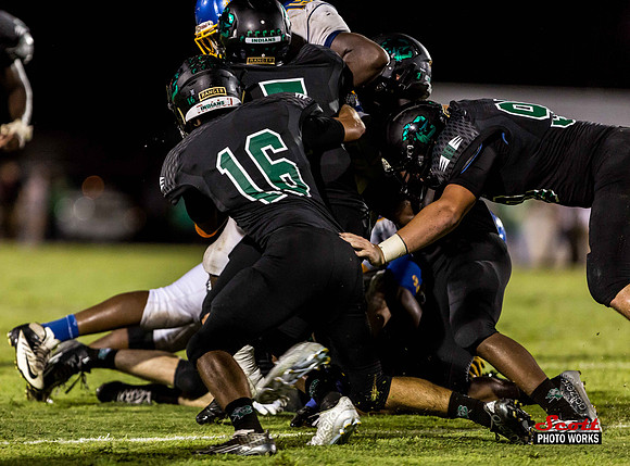 CHSFB_vs_Rickards_2015_09_11_689