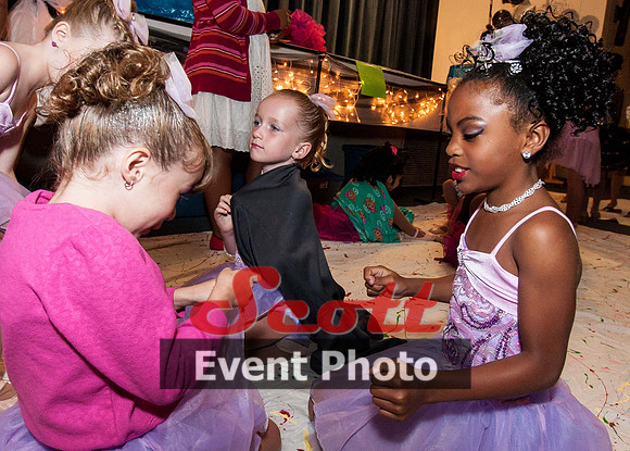 Dance Recital_Candid_2013_06_09_1104