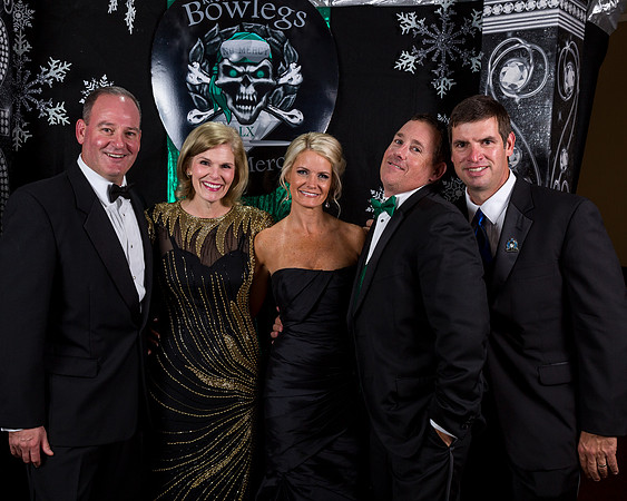 Bowlegs HollyBall_2014_12_13_5D3_211