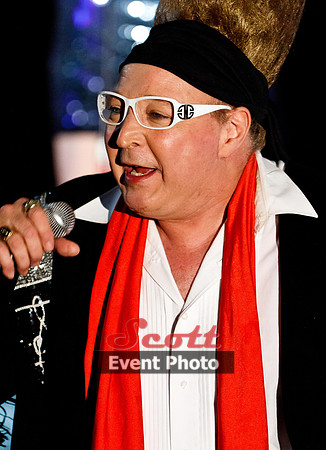 ECSingoff_2012_03_11_7D_889