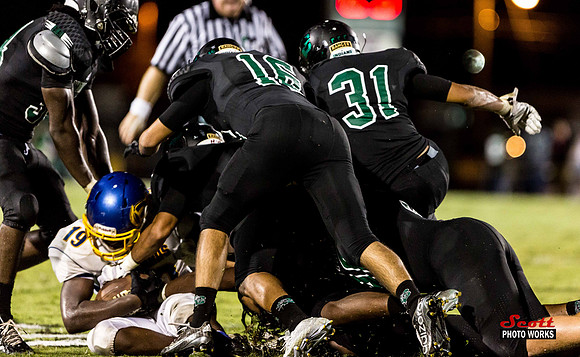 CHSFB_vs_Rickards_2015_09_11_694