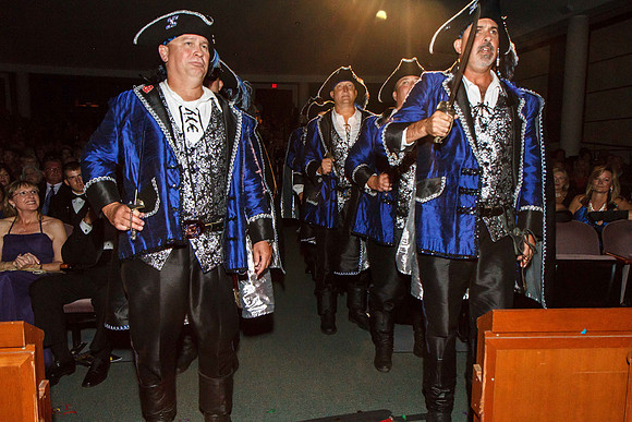 Bowlegs Coronation_2012_06_09__350