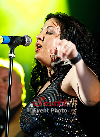 ECSingoff_2012_03_11_7D_994
