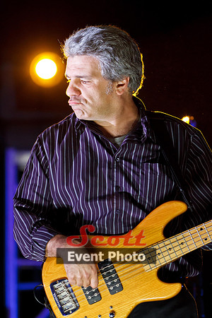 ECSingoff_2012_03_11_7D_904